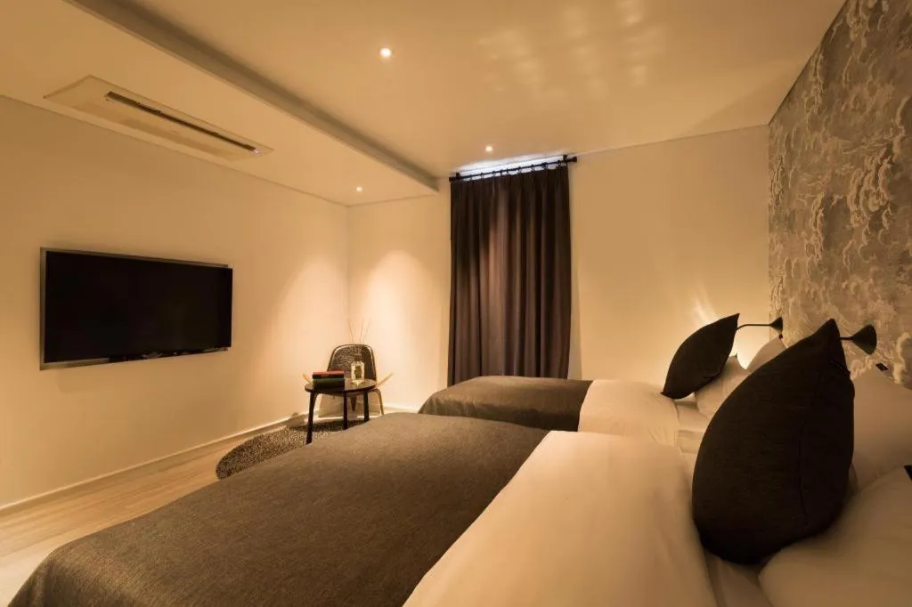 Bed in Trang blue hotel