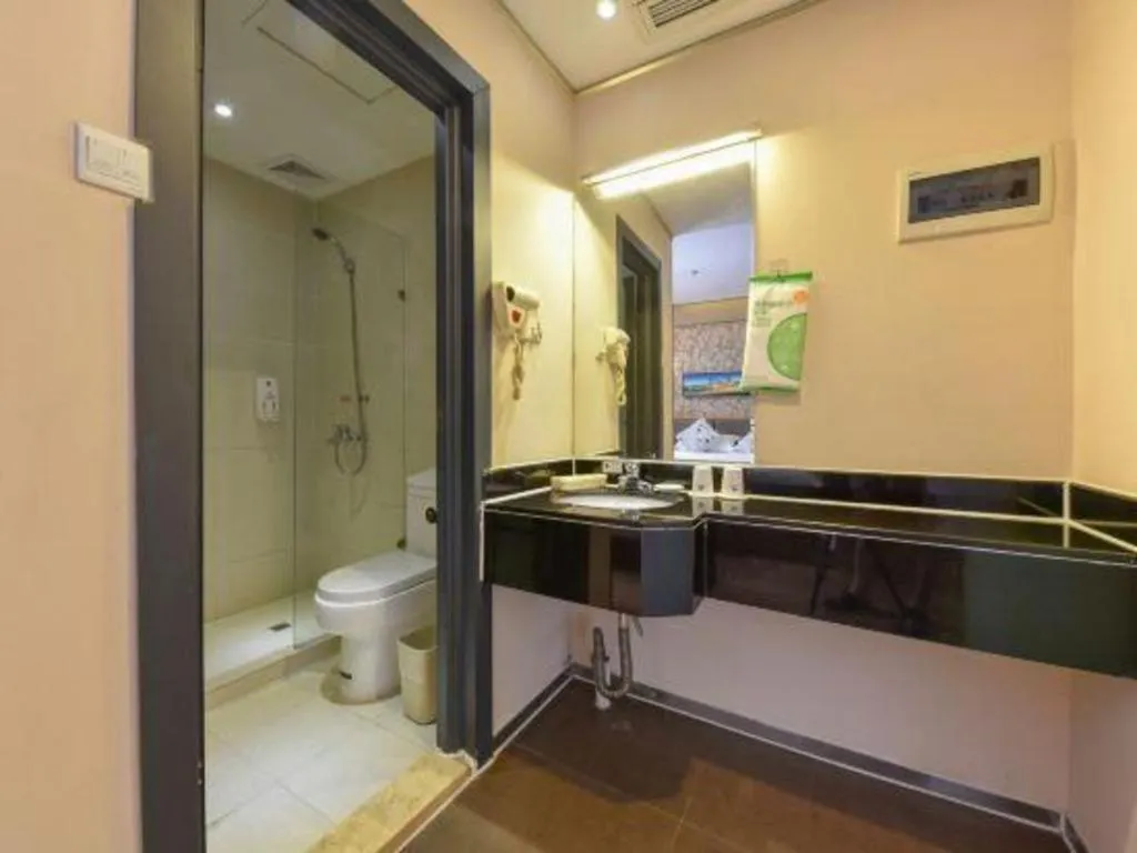 GreenTree Alliance Shenzhen Shekou Sea World Taizi Road Hotel