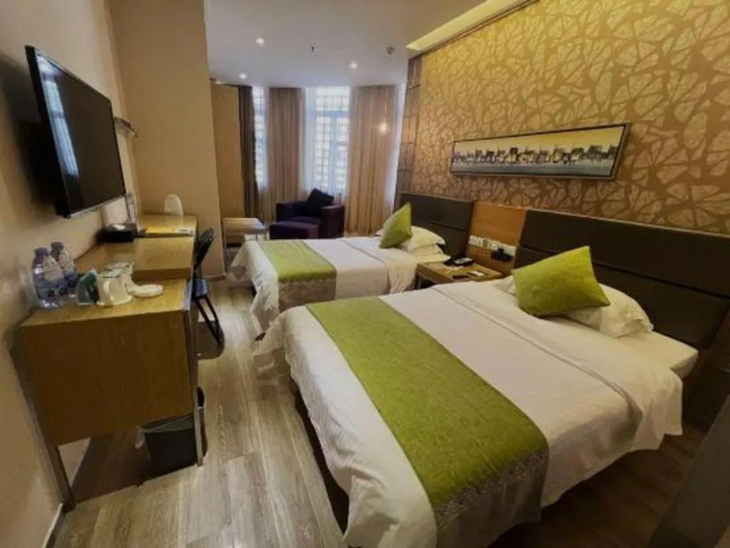 Bed in GreenTree Alliance Shenzhen Shekou Sea World Taizi Road Hotel