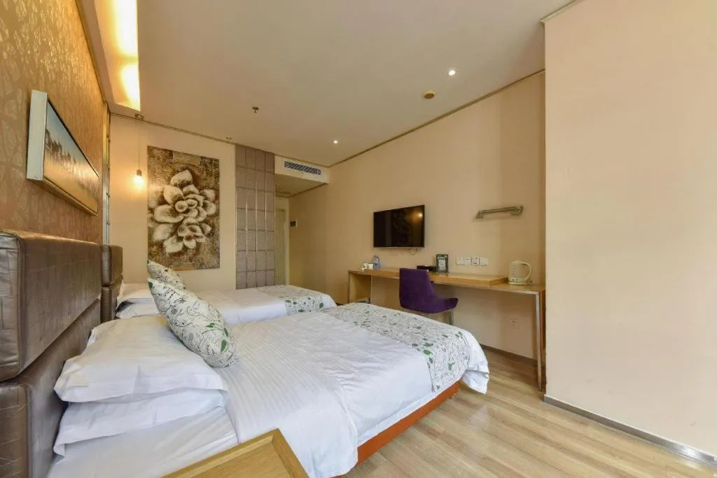 Bed in GreenTree Alliance Shenzhen Shekou Sea World Taizi Road Hotel