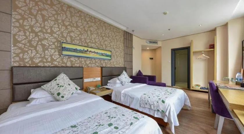 Bed in GreenTree Alliance Shenzhen Shekou Sea World Taizi Road Hotel