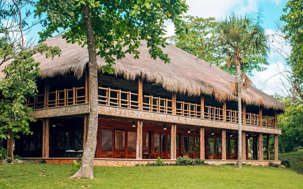 Mayaland Hotel & Bungalows