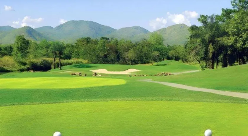 Lake View Hotel And Golf Club