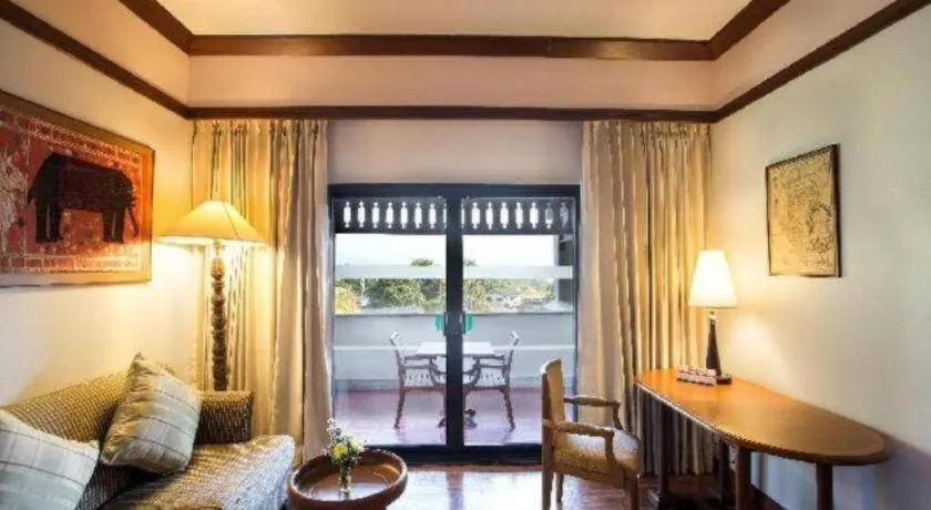 Imperial Golden Triangle Resort