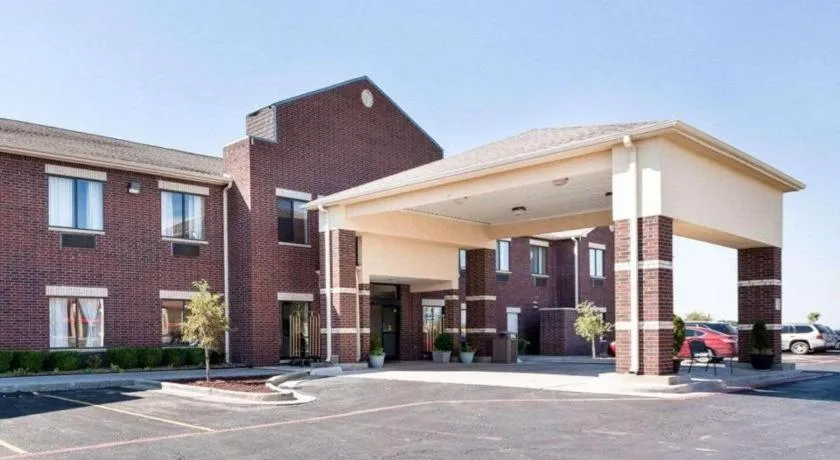 Comfort Suites Plainview