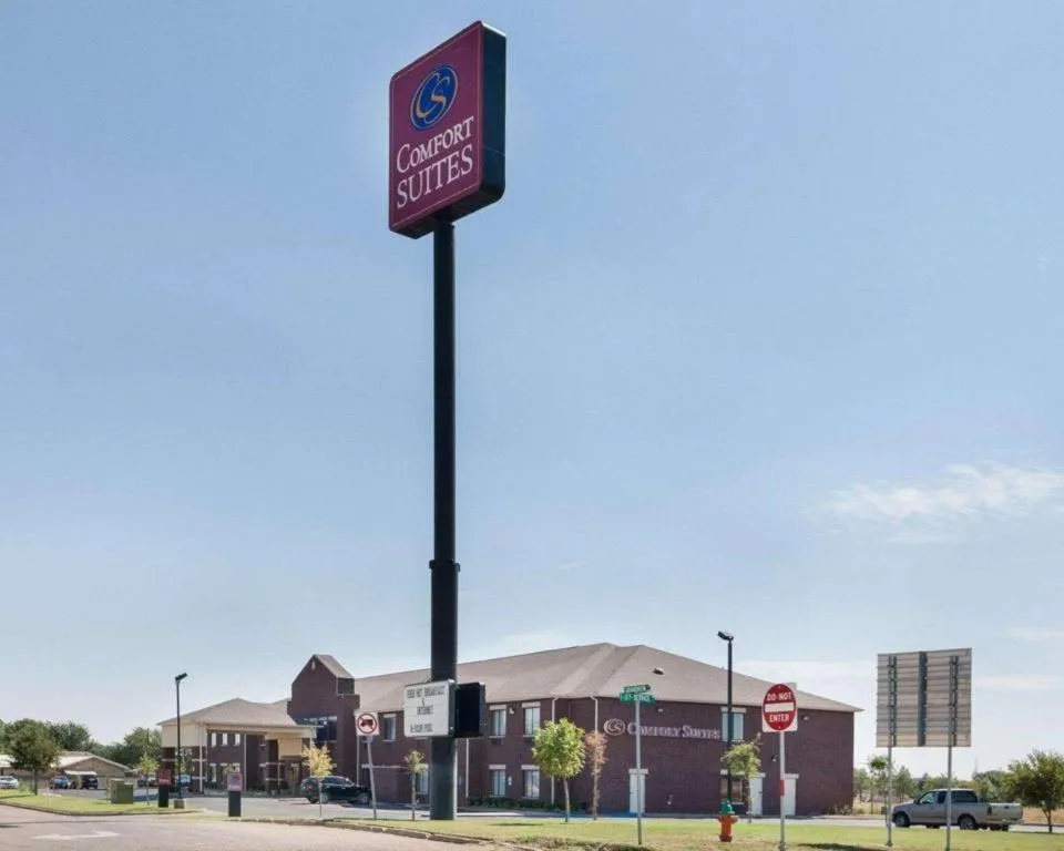 Comfort Suites Plainview