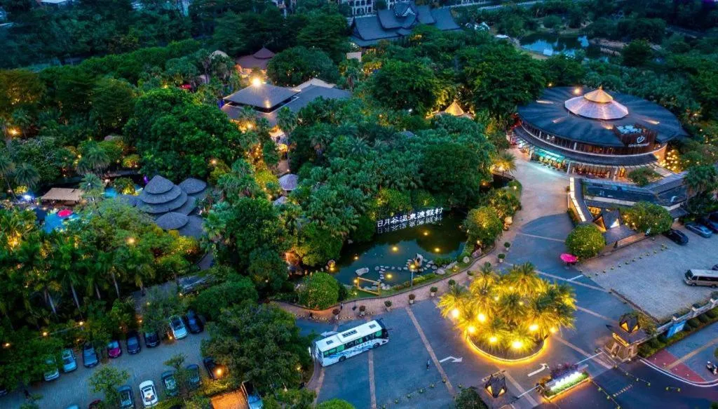 Riyuegu Hotsprings Resort