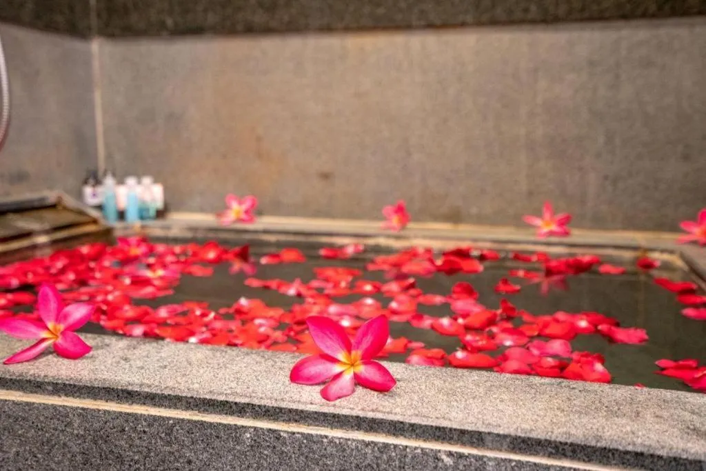 Riyuegu Hotsprings Resort