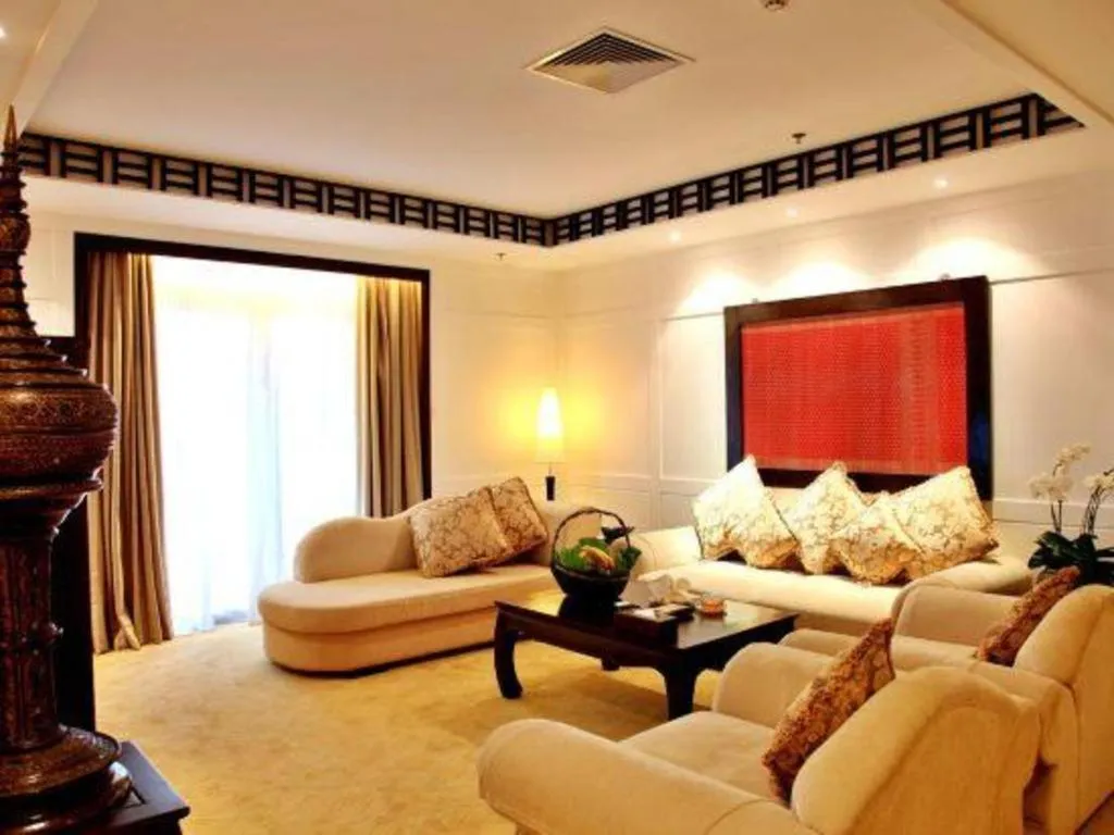 Riyuegu Hotsprings Resort