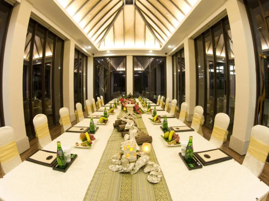 Riyuegu Hotsprings Resort