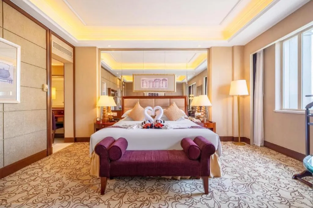 Bed in Chengdu Taihe International Hotel