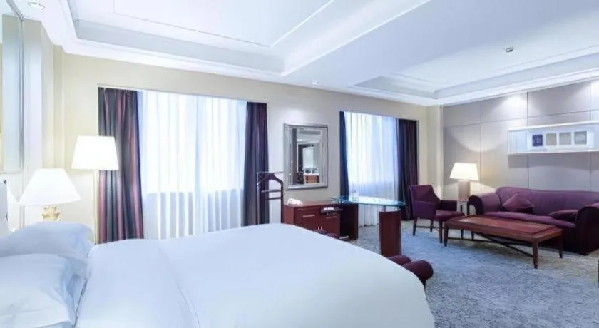 Bed in Chengdu Taihe International Hotel