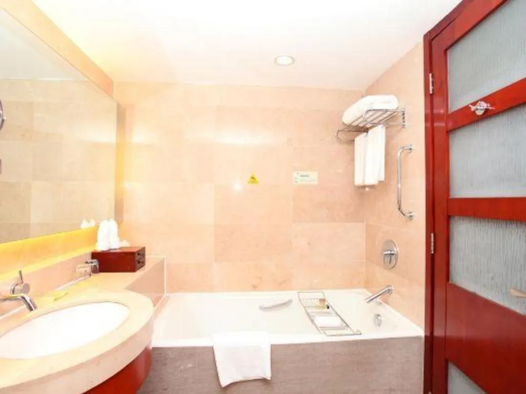 Xiamen Jingmin Central Hotel