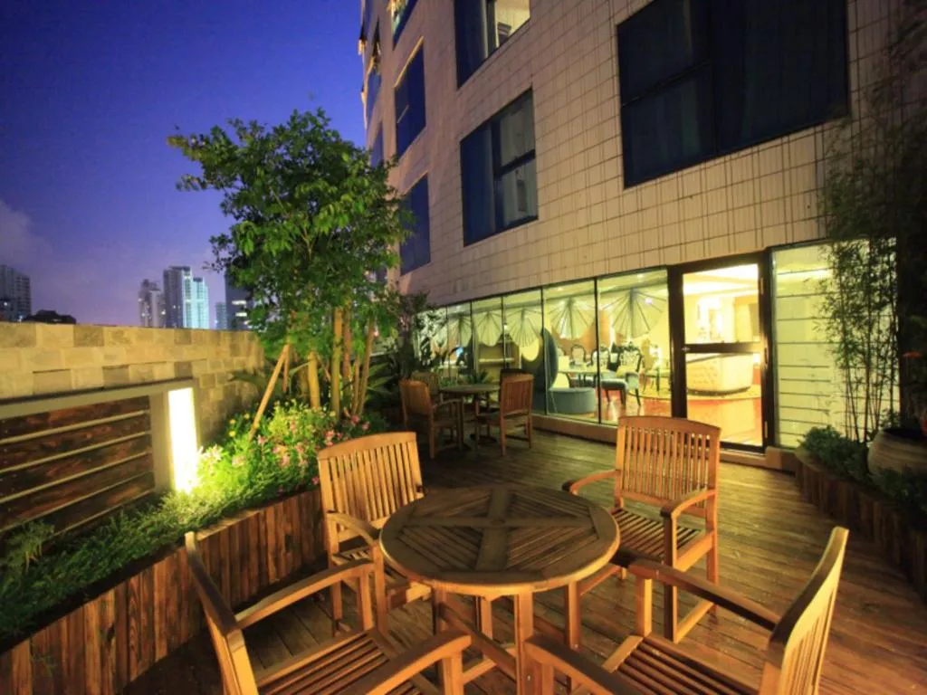 Xiamen Jingmin Central Hotel