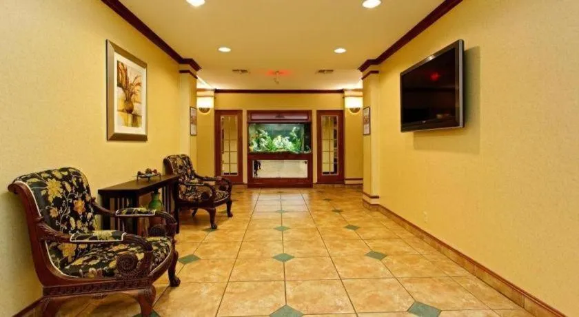 Holiday Inn Express Crockett By IHG