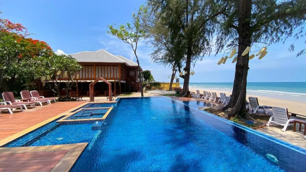 Baan Talay Dao Resort