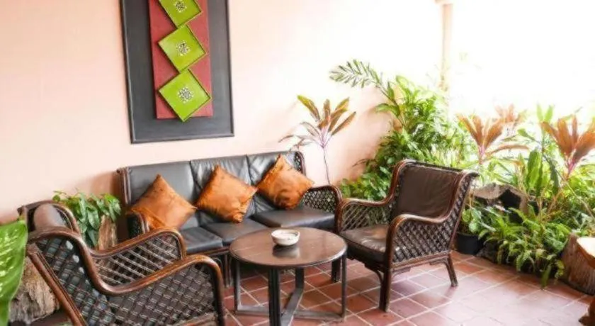 Best Comfort Bangkok Hotel