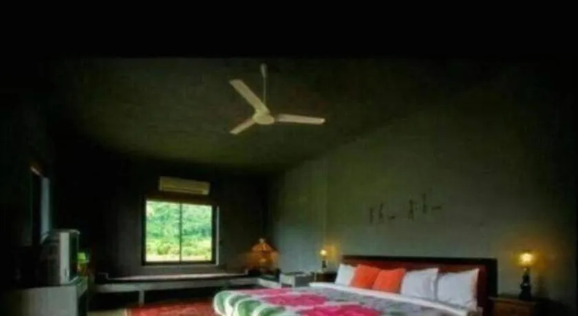 Bed in Avartarn Miracles Hotel