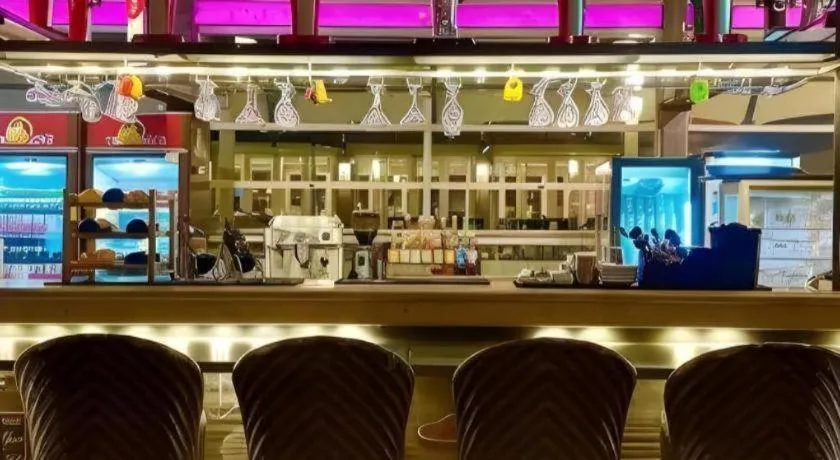 Horison Ultima Makassar