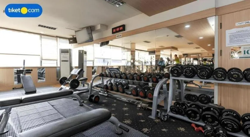 Horison Ultima Makassar