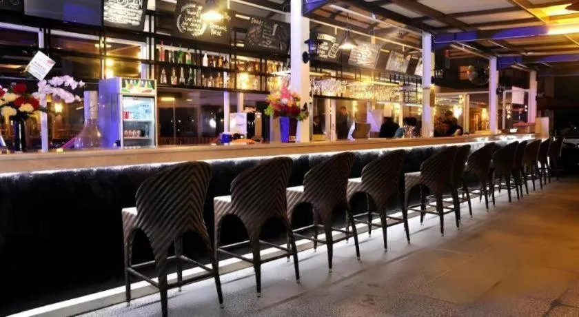 Horison Ultima Makassar