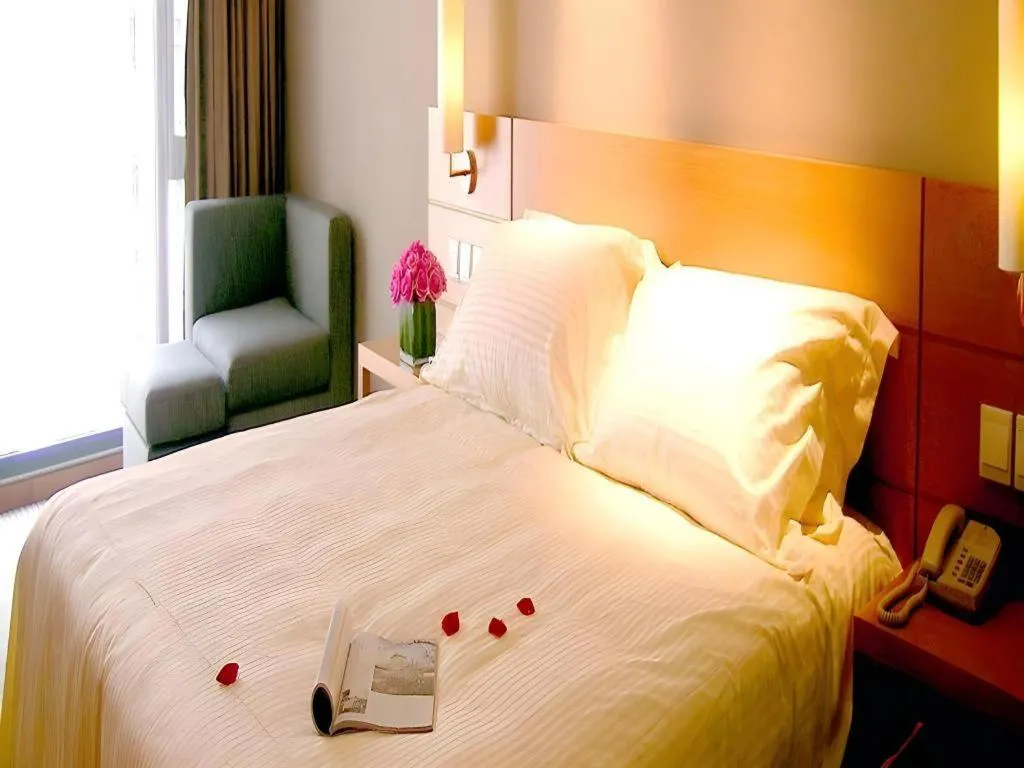 Bed in Gotel Capital