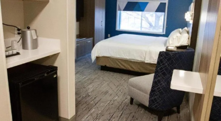 Bed in Holiday Inn Express O'Neill By IHG