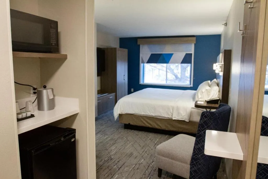 Bed in Holiday Inn Express O'Neill By IHG