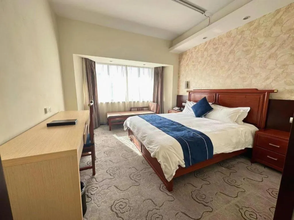 Bed in NanYing Hotel Shanghai