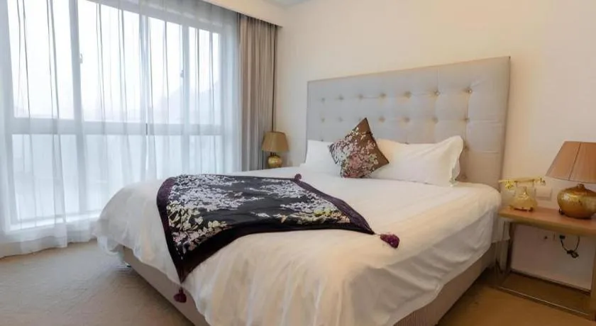 Bed in NanYing Hotel Shanghai