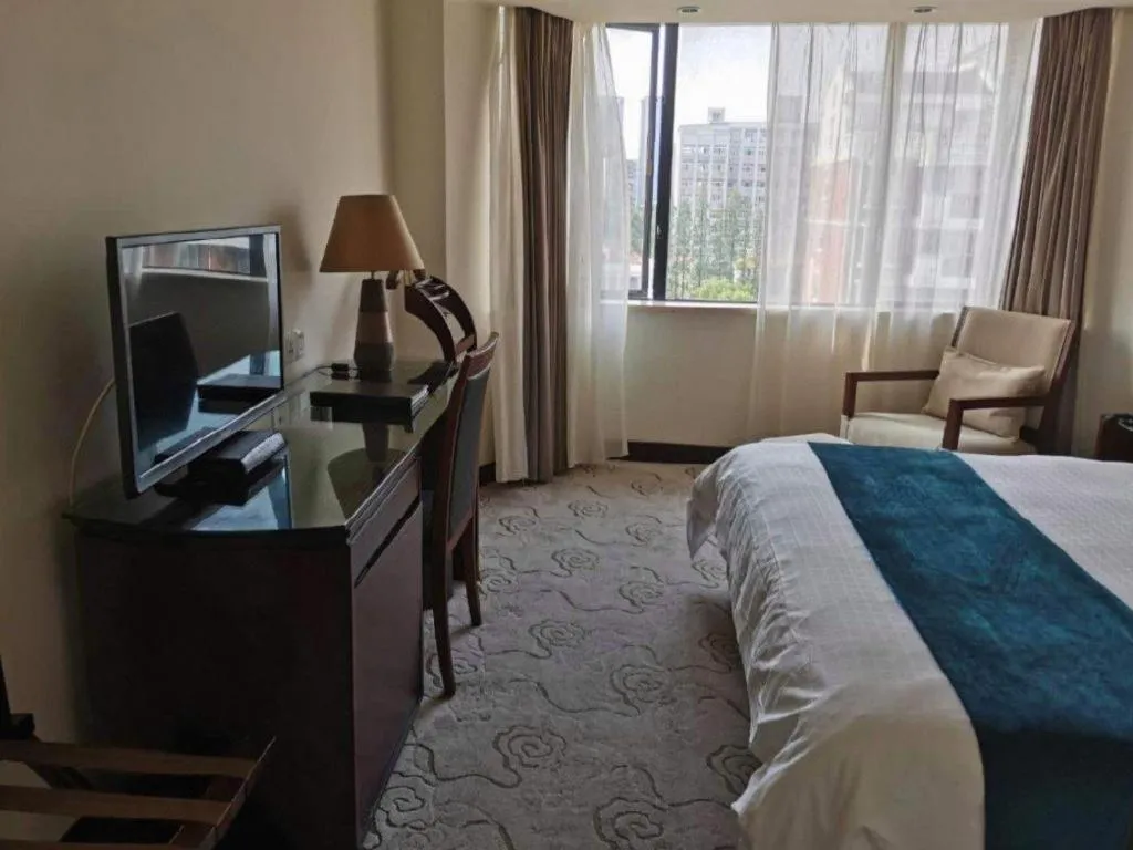 Bed in NanYing Hotel Shanghai