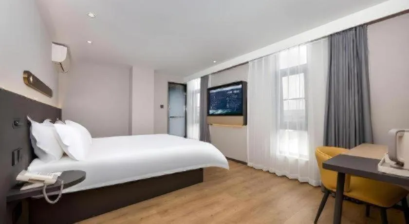 Bed in Jinjiang Inn Shenzhen Airport