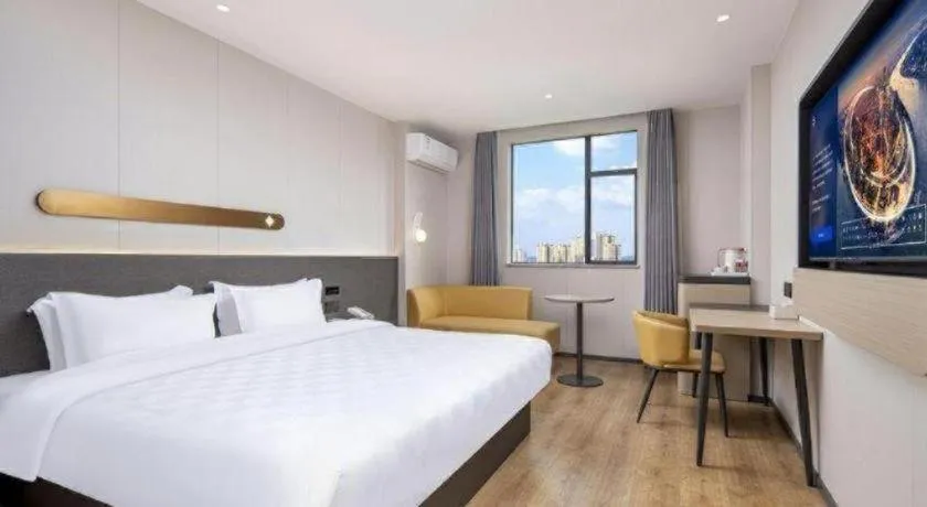 Bed in Jinjiang Inn Zhuhai Xiangzhou Qinglv Middle Road Theater