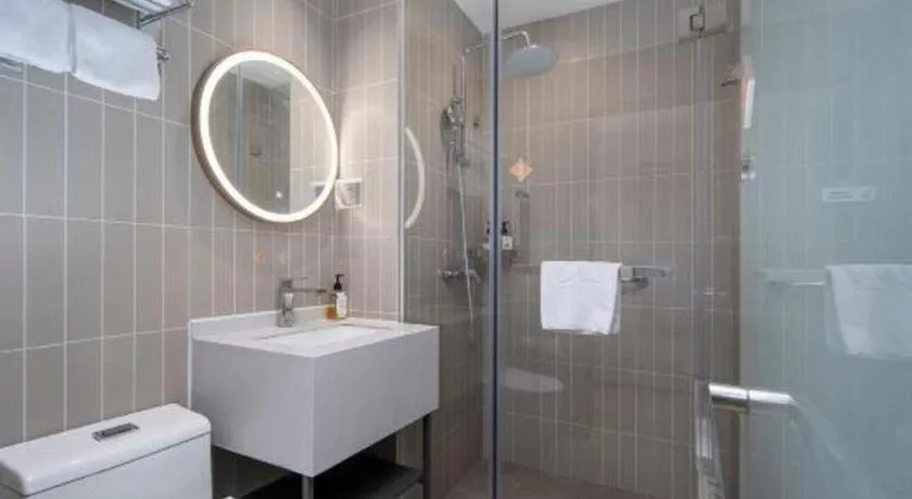 Jinjiang Inn Zhuhai Xiangzhou Qinglv Middle Road Theater