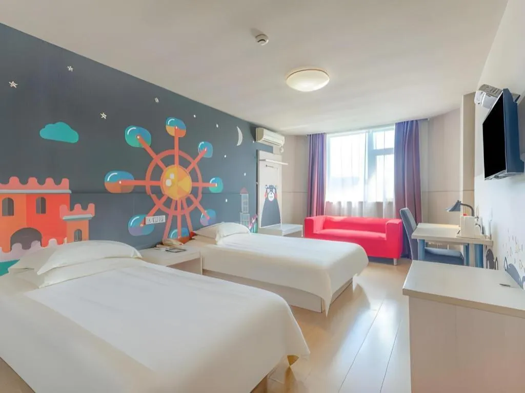 Bed in Jinjiang Inn Zhuhai Xiangzhou Qinglv Middle Road Theater