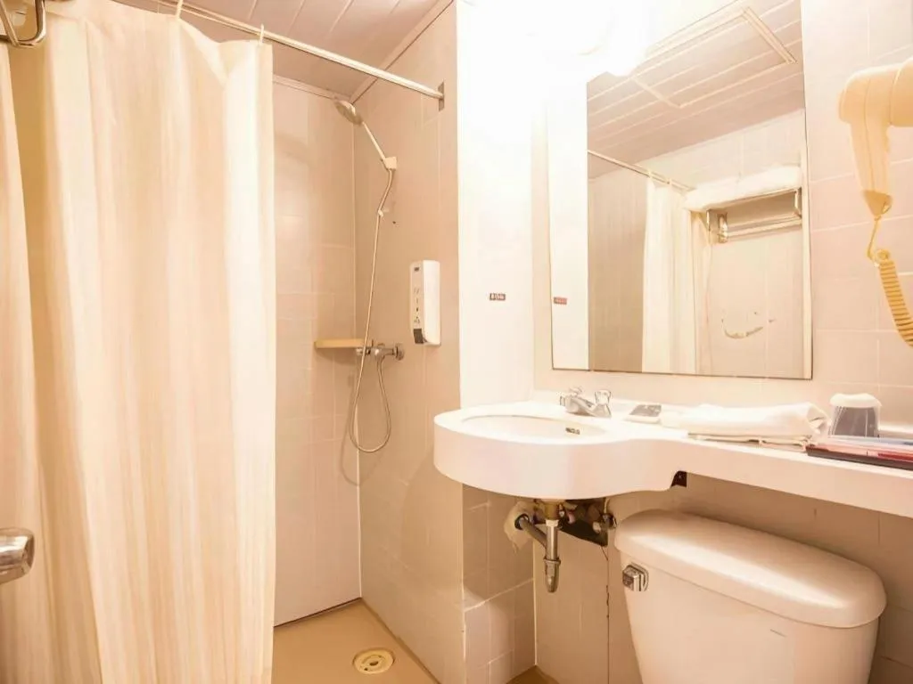 JinJiang Inn Chendu Taikoo Li Dongfeng Bridge