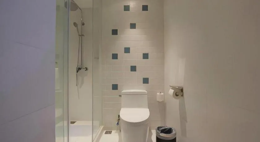 JinJiang Inn Chendu Taikoo Li Dongfeng Bridge