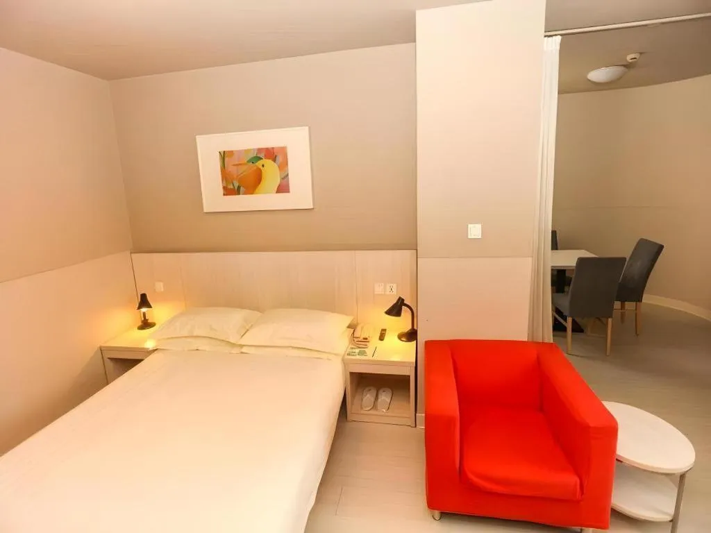 Bed in Jinjiang Inn Shenyang North Station