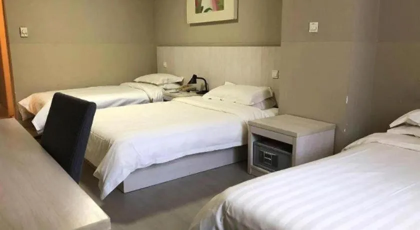 Bed in Jinjiang Inn Shenyang North Station