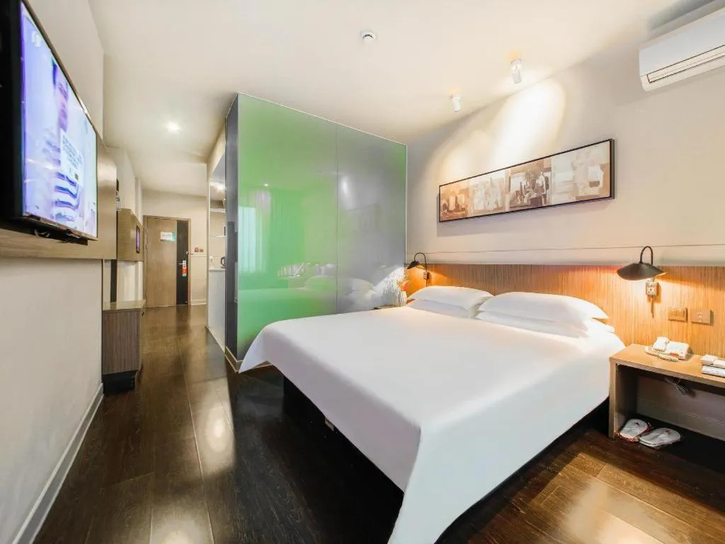 Bed in Jinjiang Inn Select Wuhan Xinhua Road Xiehe Hospital