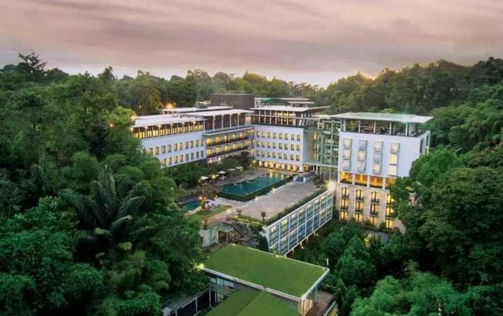 Padma Hotel Bandung