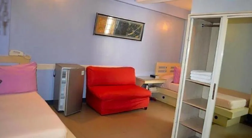 Franchise One Hotel 7430