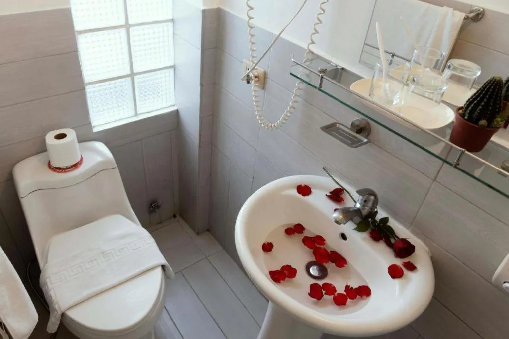 Franchise One Hotel 7430