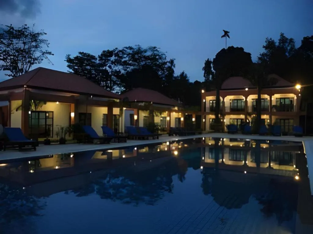 Khaolak Palm Hill Resort