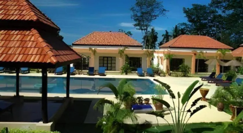 Khaolak Palm Hill Resort