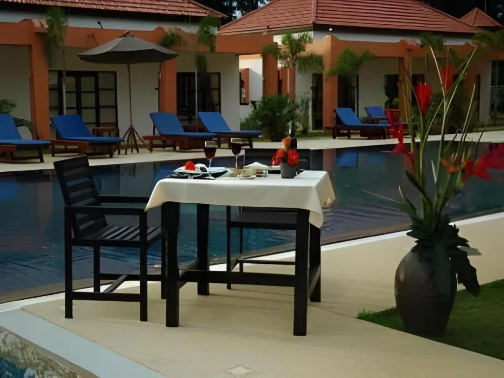 Khaolak Palm Hill Resort