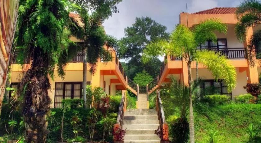 Khaolak Palm Hill Resort