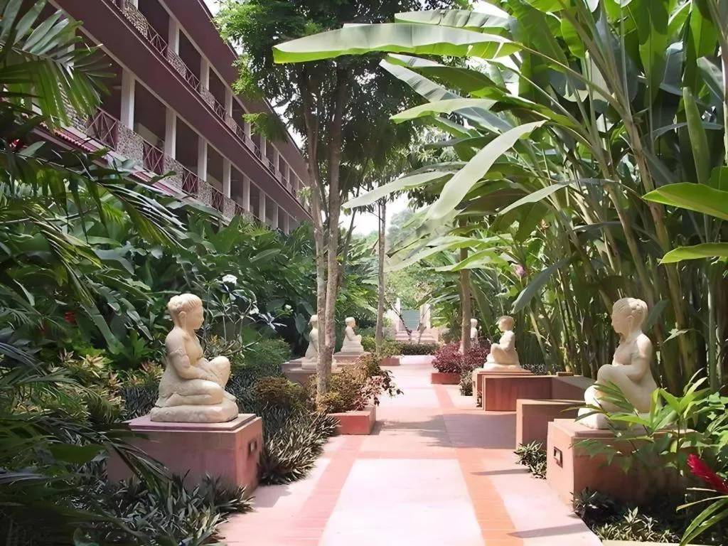 River Kwai Village Hotel