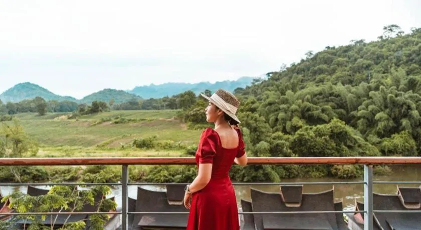 River Kwai Village Hotel
