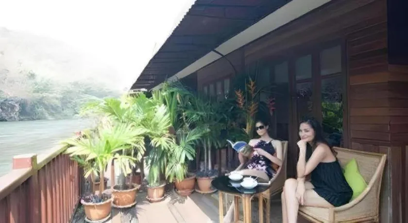 River Kwai Village Hotel